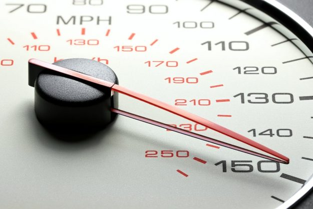 excesso-de-velocidade-como-funcionam-velocidade-medida-e-considerada